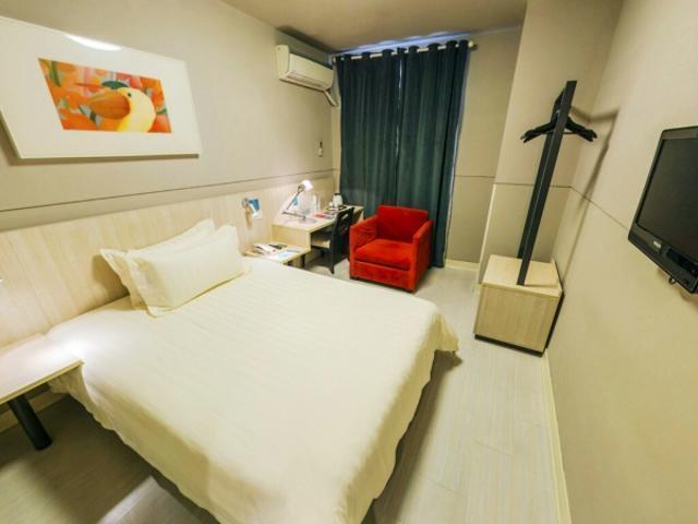 Jingjiang Inn Shanghai Fengxian Nanqiao ภายนอก รูปภาพ