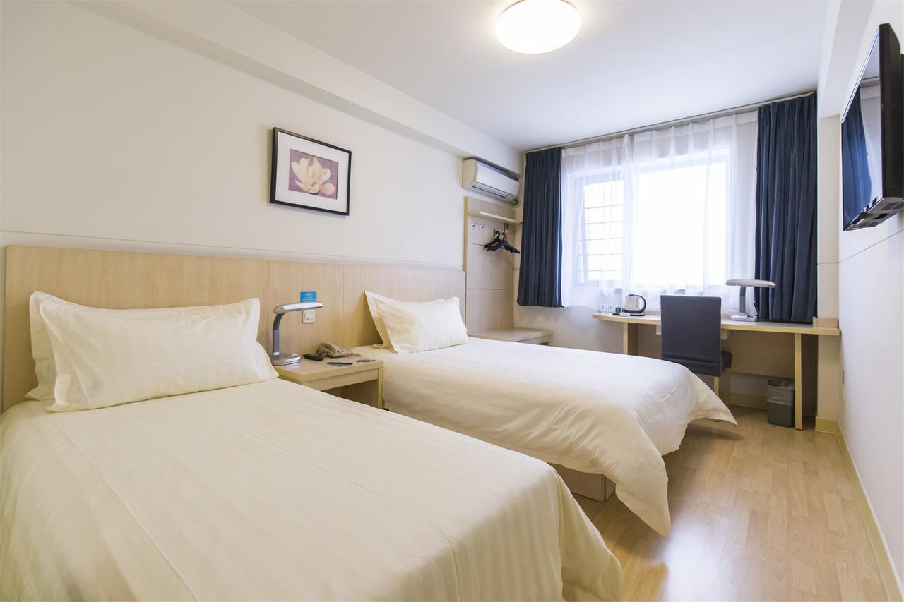 Jingjiang Inn Shanghai Fengxian Nanqiao ภายนอก รูปภาพ